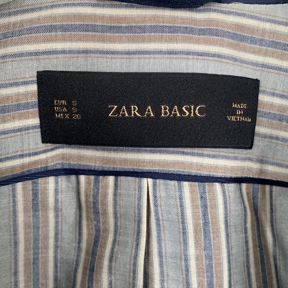 Zara Blazer - Picture 2 of 4
